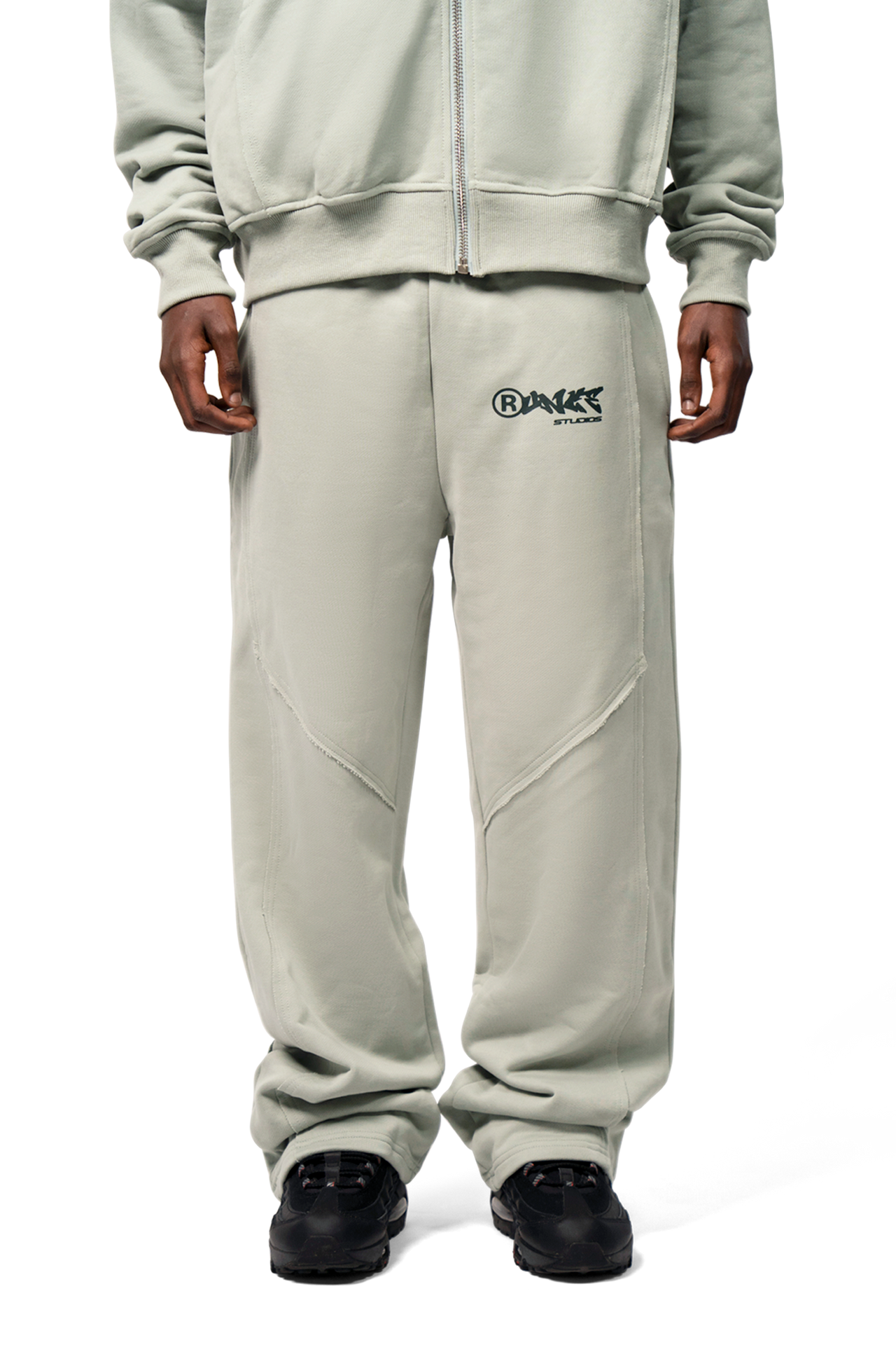 Essential Sweatpants Sage Green